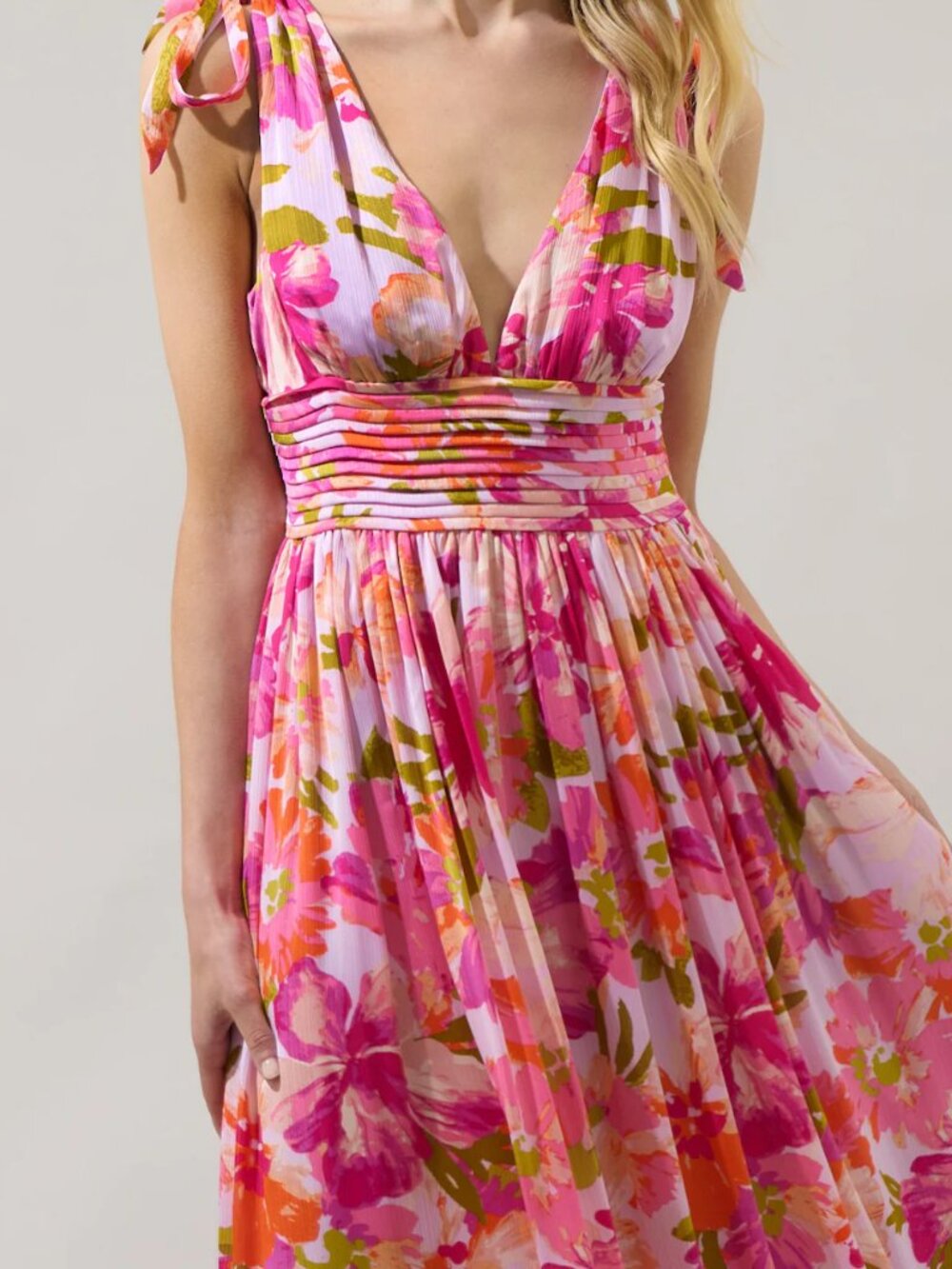 Sugarlips Abigal Floral Descanso Pleated Maxi Dress - Picture 4 of 5